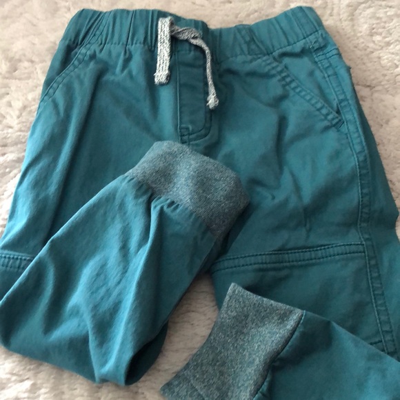 Bundle of four (3T jeans , pants, jogger) - Picture 6 of 8